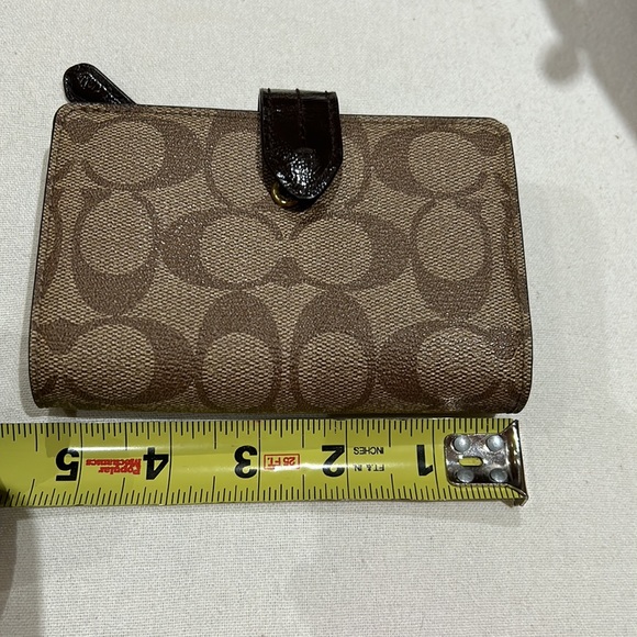 Coach Small Wallet - Picture 10 of 13